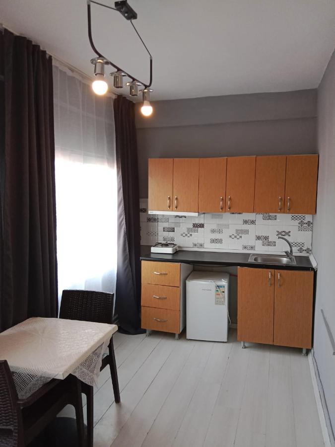 בלדיבי Mert Apart Hotel מראה חיצוני תמונה